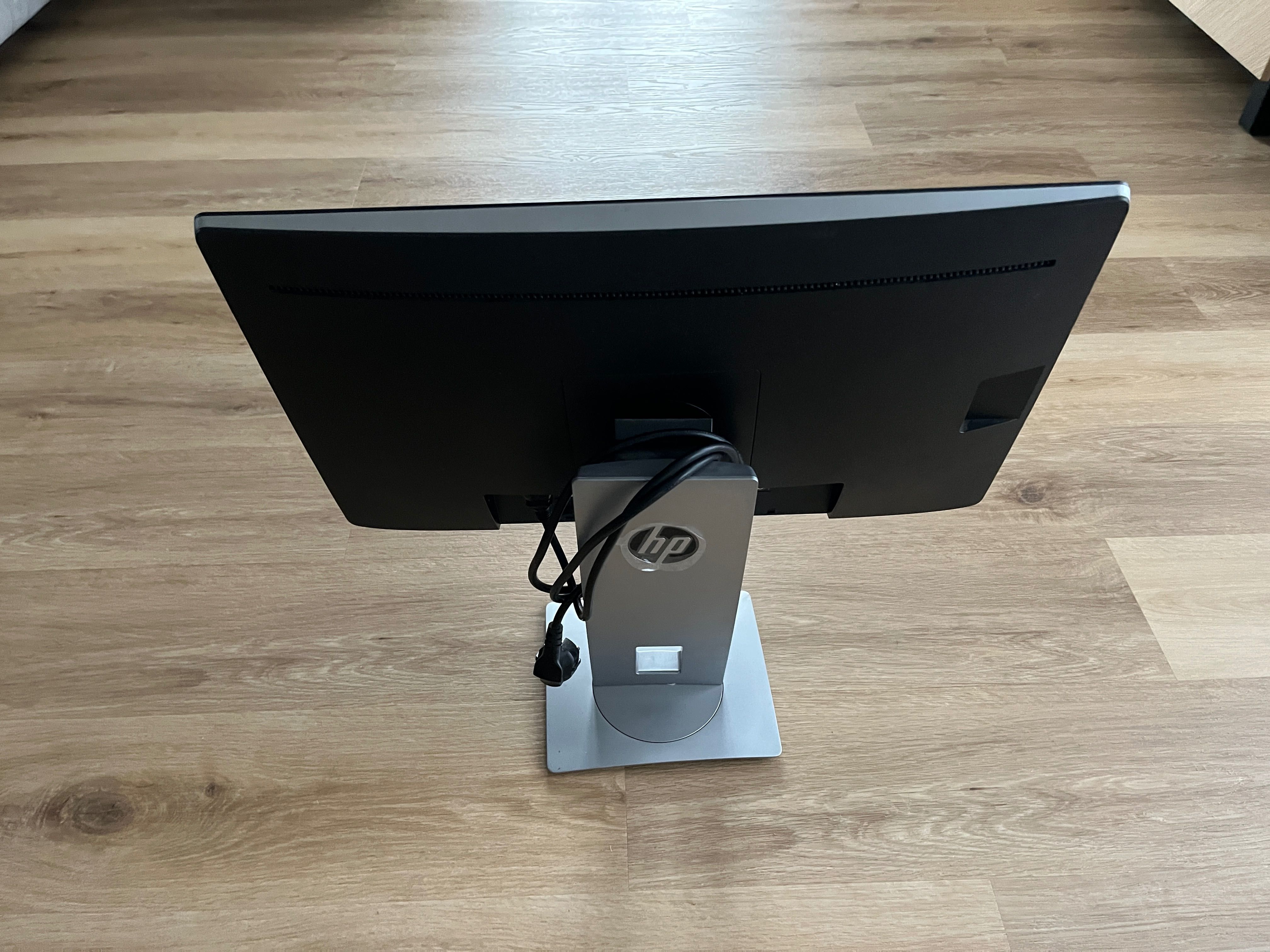 Monitor  HP EliteDisplay E232 23”
