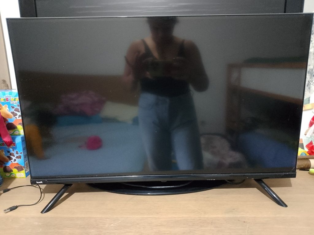 Smart TV, Preta.