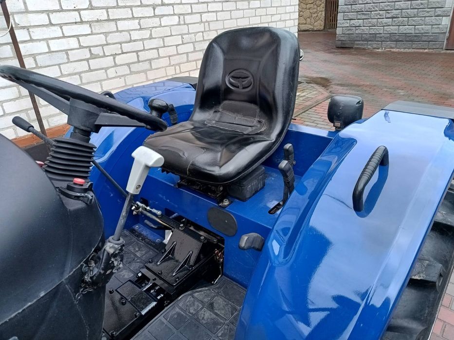 Трактор ДТЗ 5244 HPX.