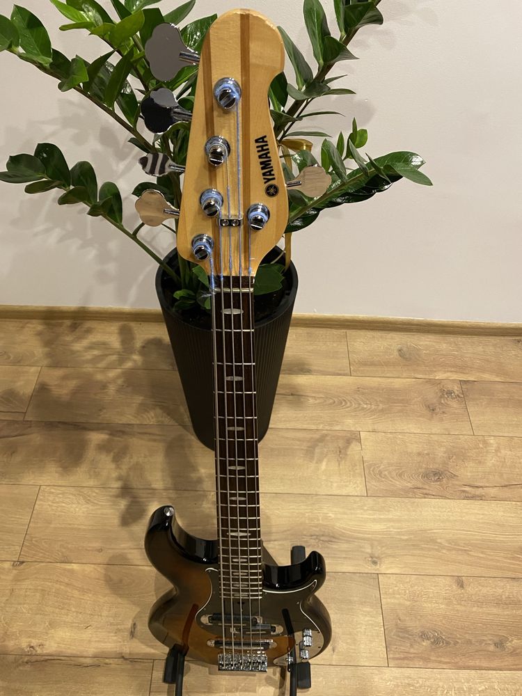 Yamaha BB 1025x gitara basowa bass