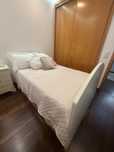 Mobília de quarto com cama de gavetão + secretária + colchão