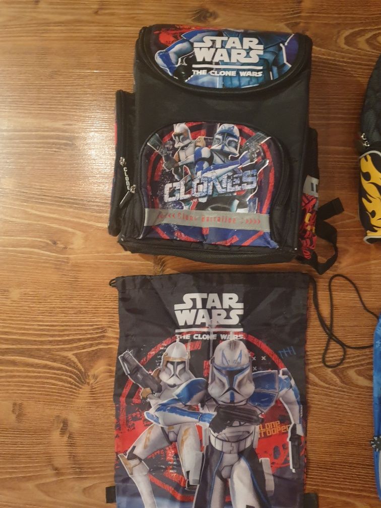 Plecaki z Star Wars, Batman, Hot Wheels oraz worek sportowy z Star War
