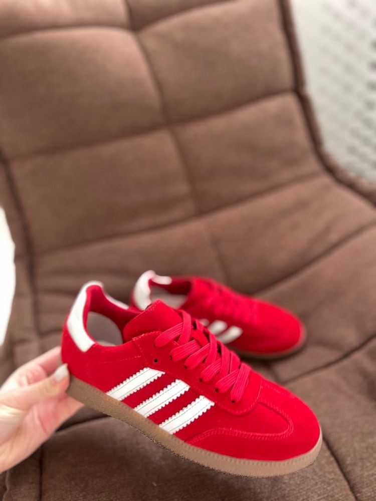 Кеды ( красные ) в стиле adidas gazelle