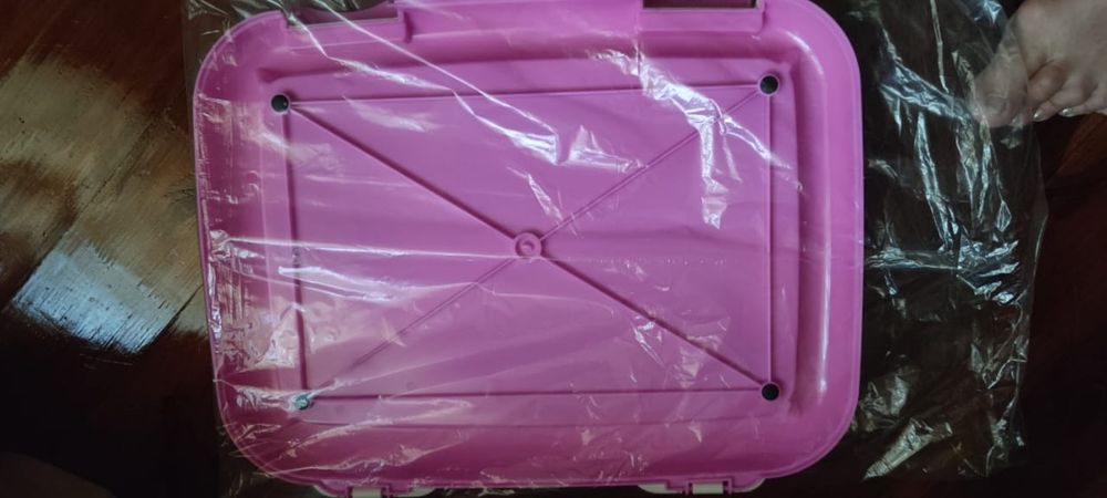 Лоток для собак . Новый.