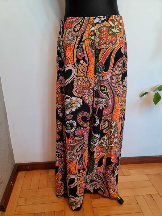 1900  Nowe spódnico spodnie Shein rozmiar 40/42