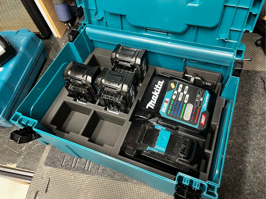 Organizador interno MAKPAC para baterias Makita 40V XGT