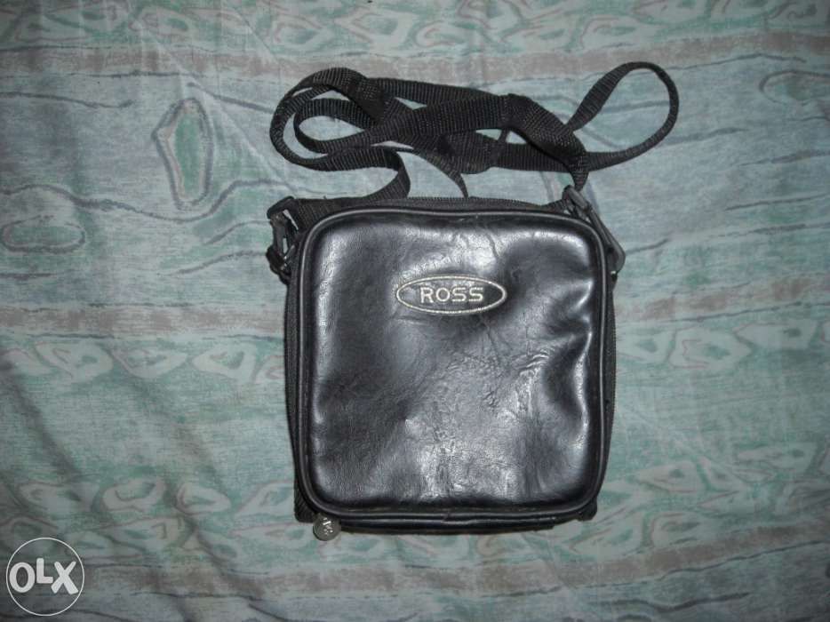 Vendo Bolsa Para Transporte DE CD Player E 12 CD'S