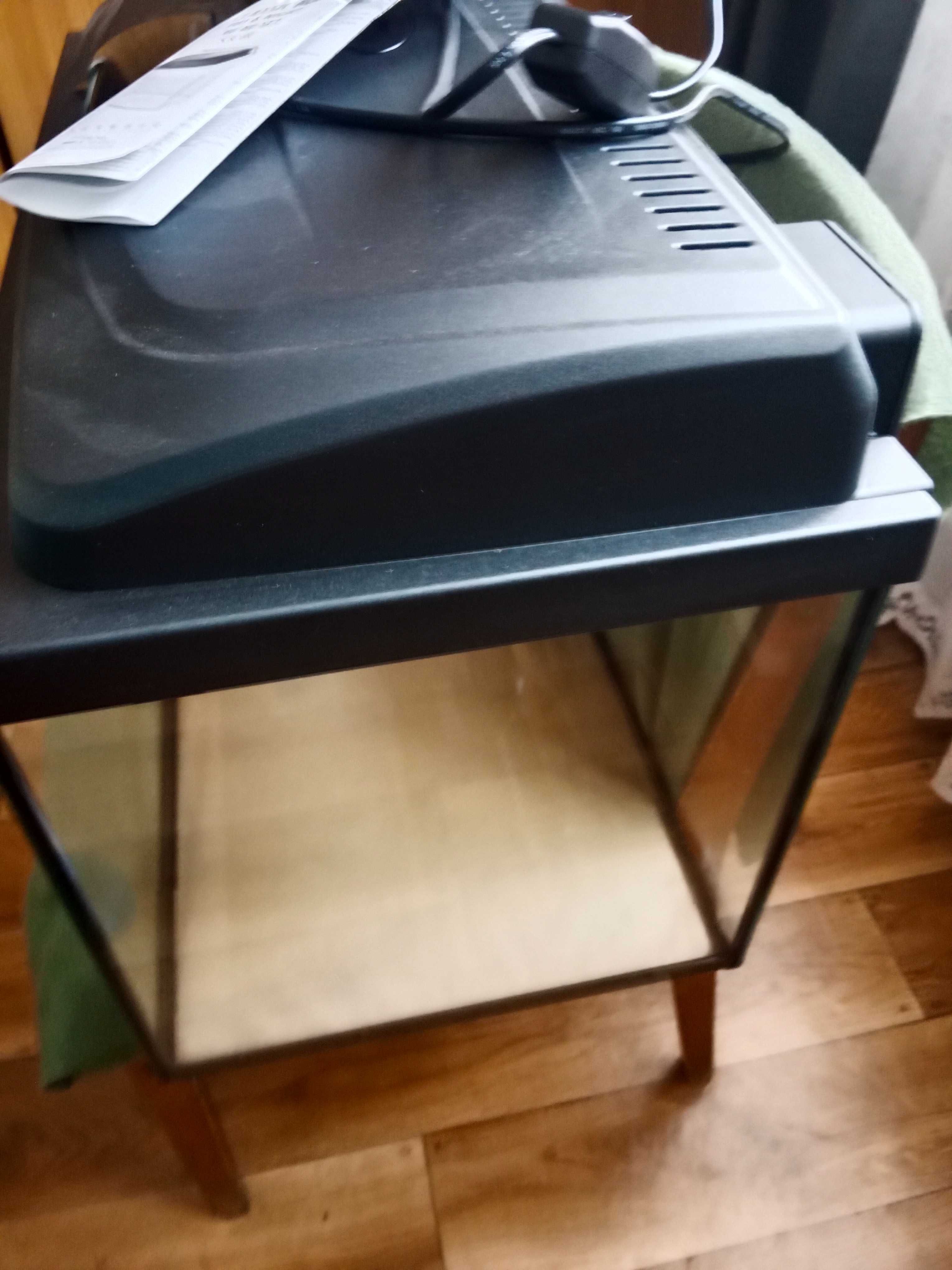 Sprzedam akwarium 50l