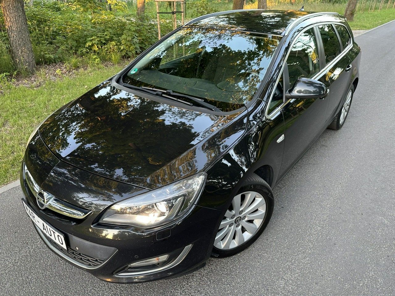 Opel Astra COSMO Sport Tourer 2,0 CDTI 165KM 2013r. Xenon LED Navi Alu18 FULL