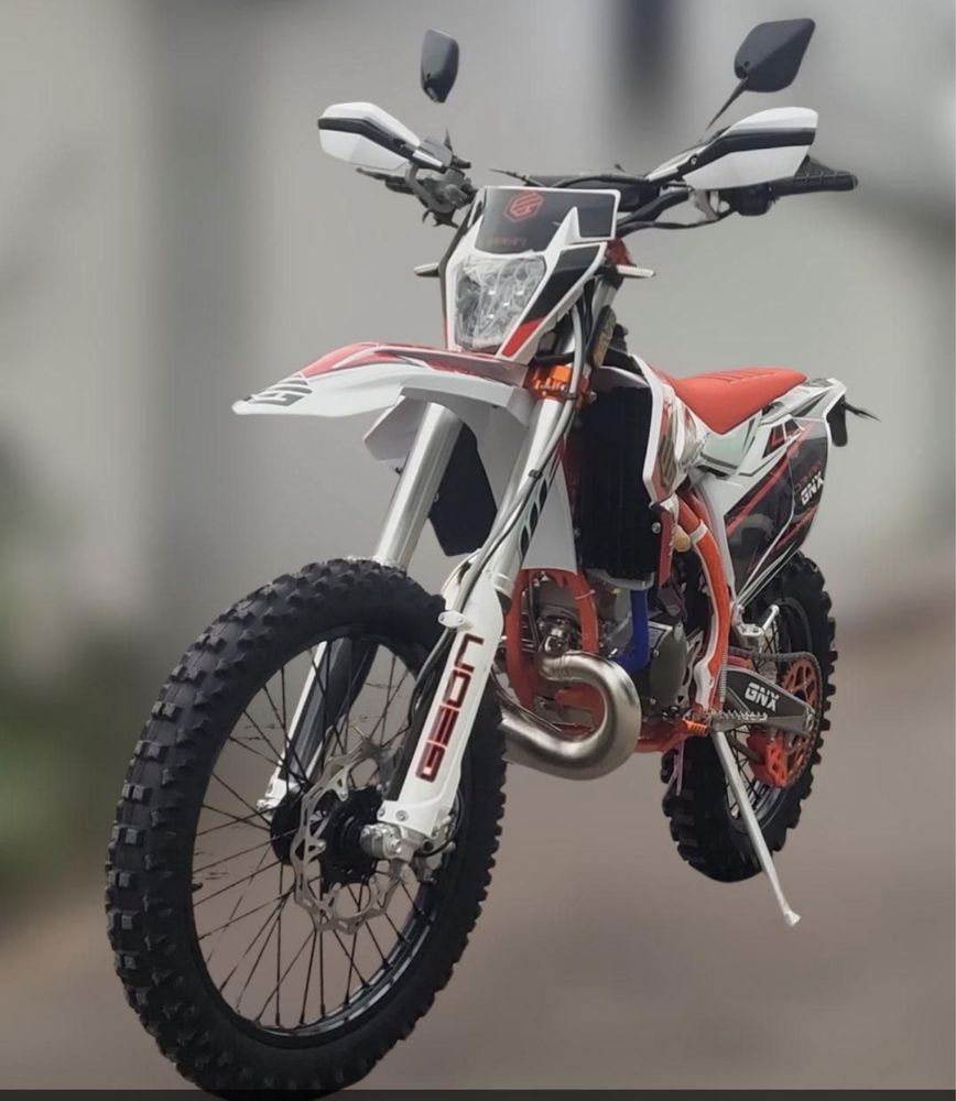 Новинка 2024 Geon Dakar GNX 300 Kovi