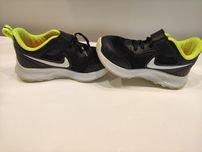 Adidasy Nike (28)
