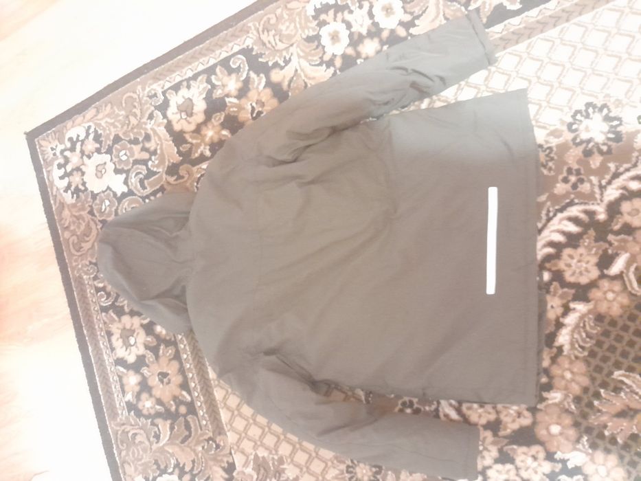 Продам чоловічу зимову куртку розмір М