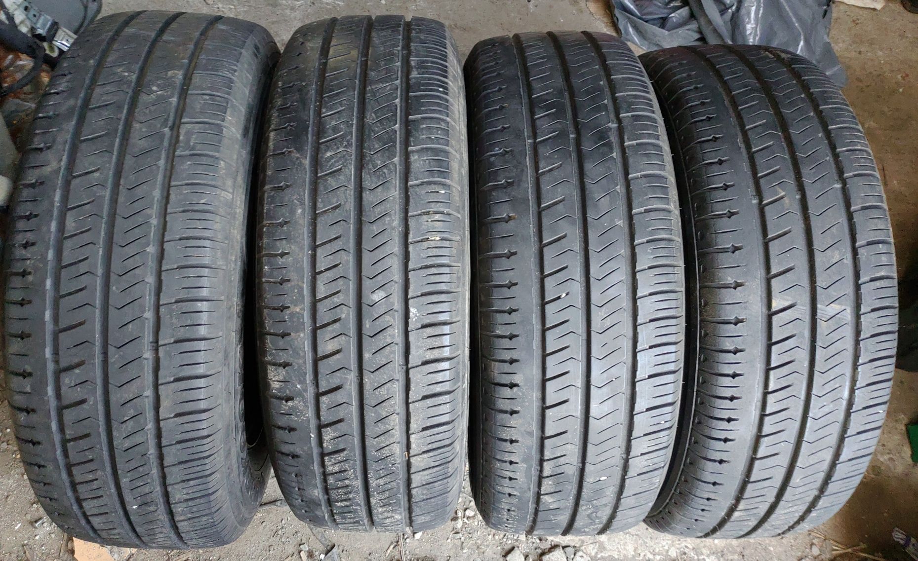 VW Transporter T5 koła felgi 5x120 opony 215/65R16C Hankook RA28