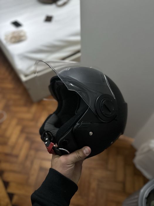 Capacete SMK P 45€