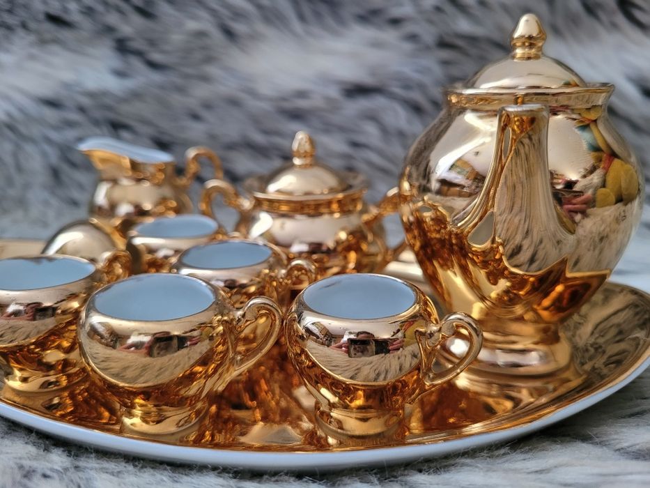 Mini porcelana - serwis do kawy Ćmielów