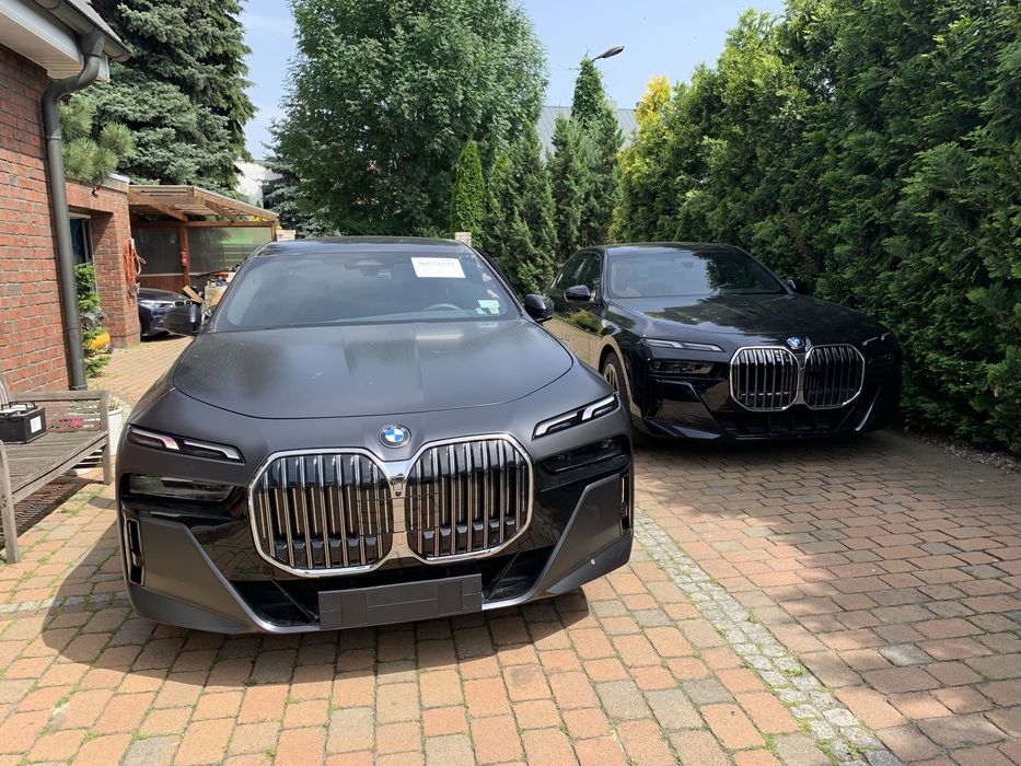 Bmw Group naprawa aut elektrycznych hybrydowych uruchamianie po wypad.