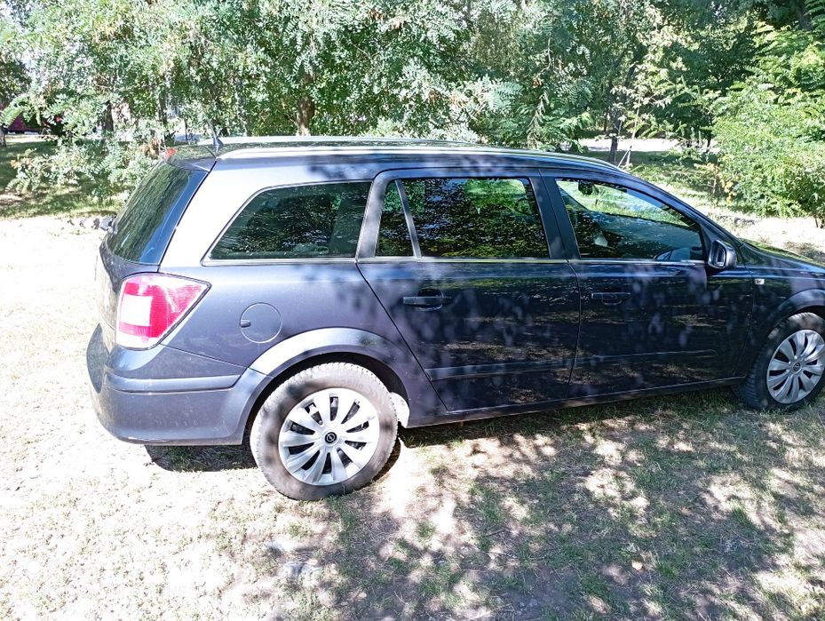 Автомобіль Opel Astra H