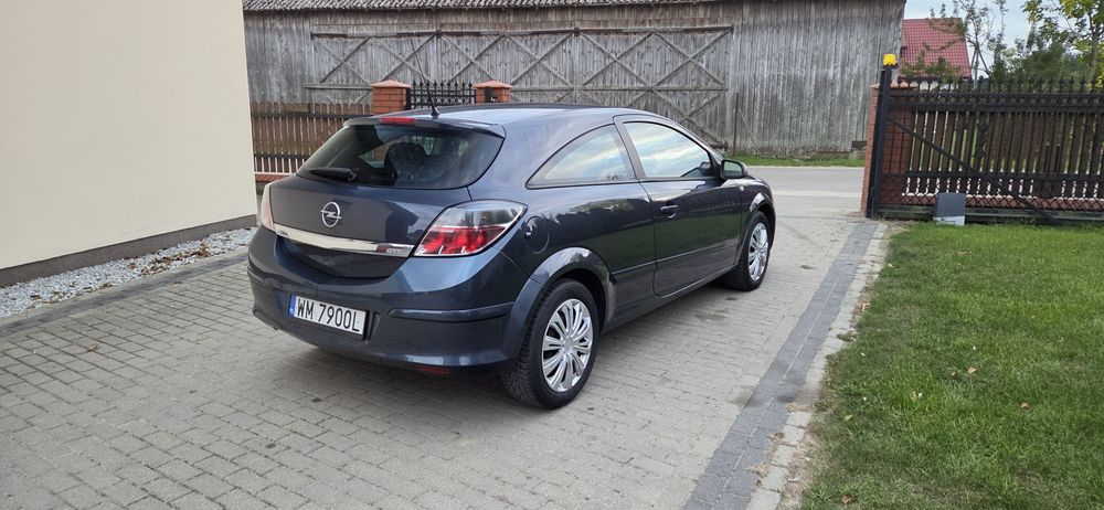Opel Astra H GTC 2009 rok !!