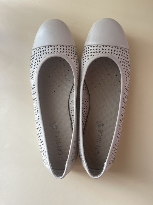 Балетки кожаные женские