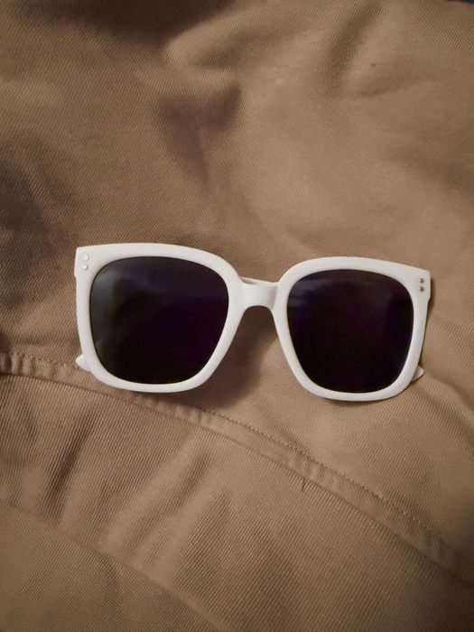 Окуляри для іміджу та сонцезахисні