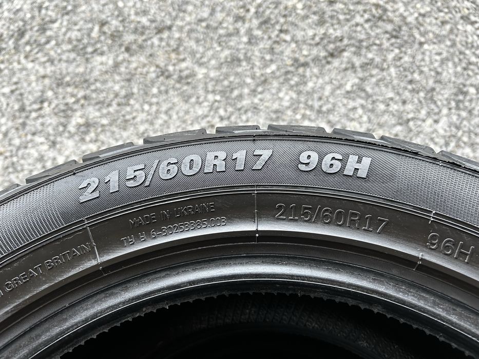Резина Premiori 215*60 r17 зимова