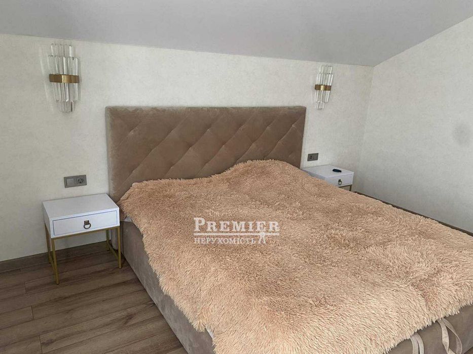 Продам сучасний будинок в Фонтанці