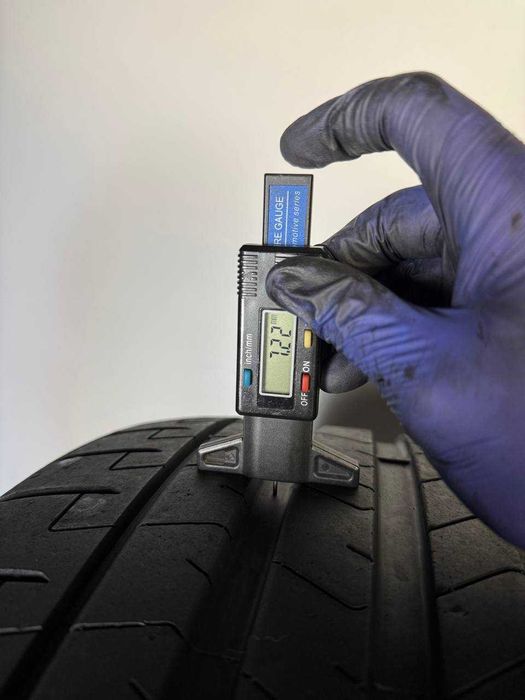285/30/20+275/35/19 R20 Pirelli Pzero PZ4 100Y 4шт Літня шина 7+мм