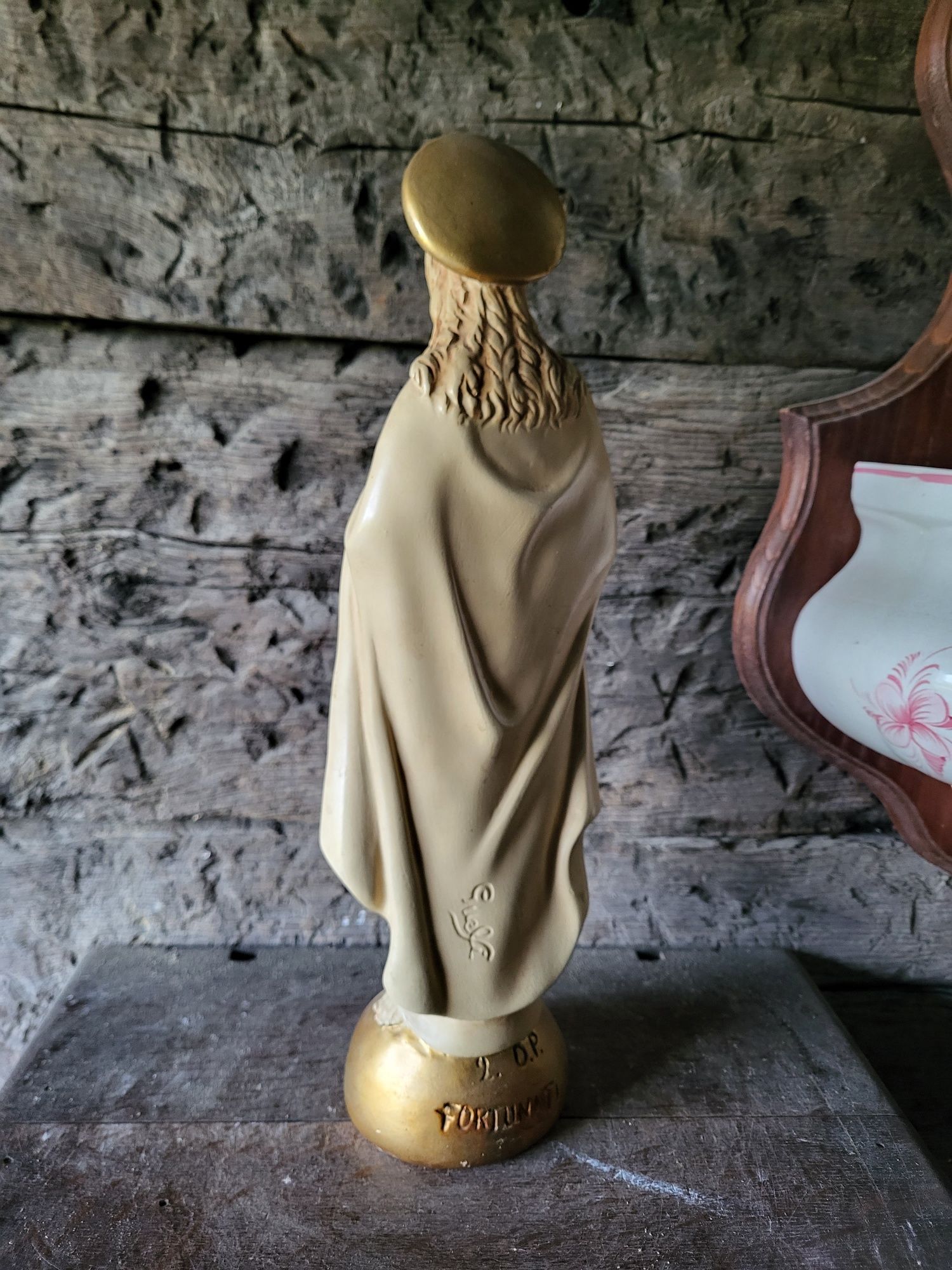 Sygnowana figura Pan Jezus Najświętsze Serce