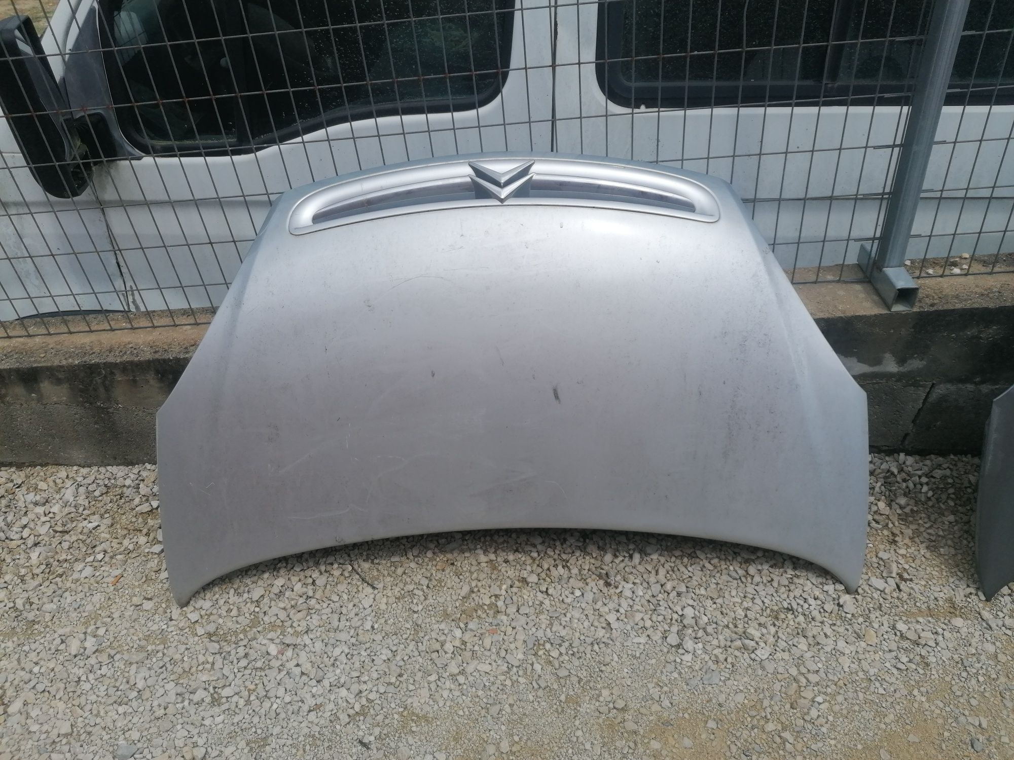 Capô Citroën xsara picasso