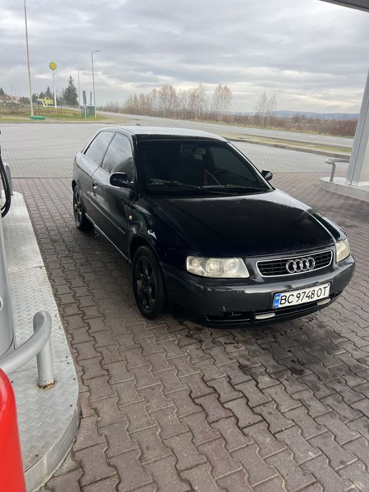 Audi a3 в робочому стані двигун добрий