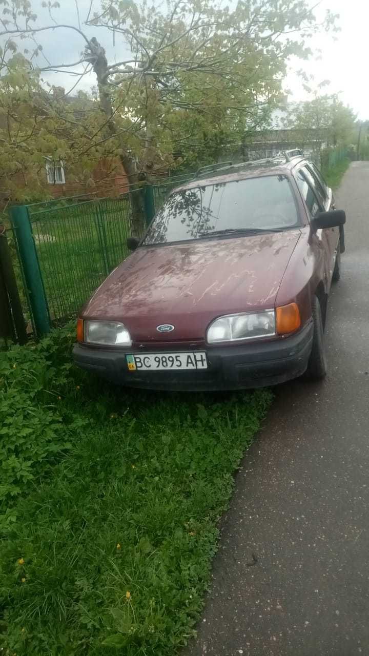 Продам машину Ford