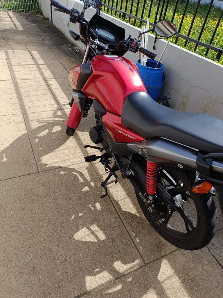 Honda cb125F ano 2022