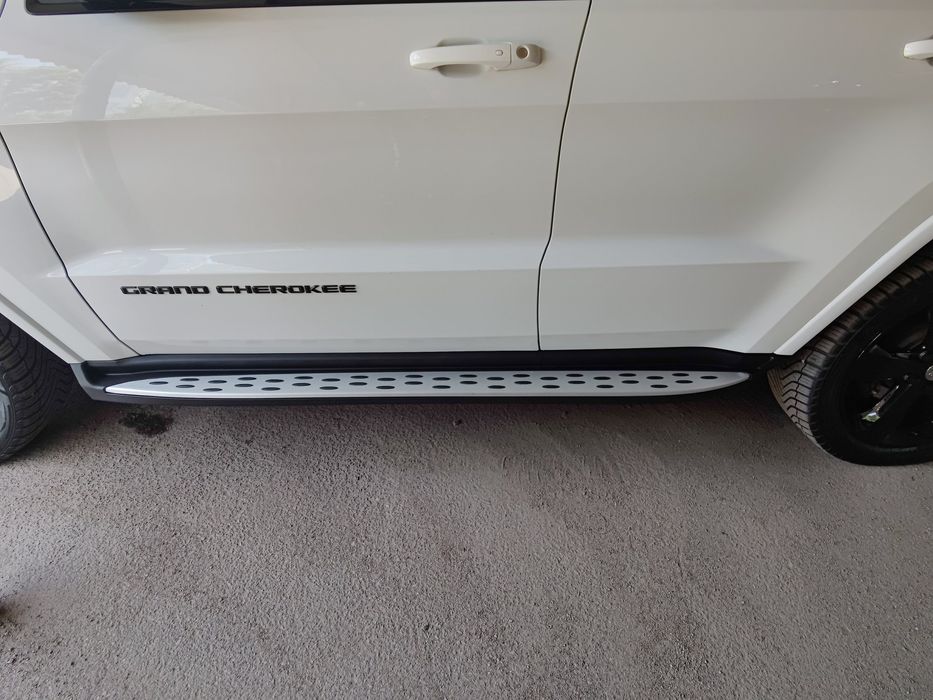 ОРИГІНАЛ! Бокові пороги Jeep Grand Cherokee. Підніжки на Джип
