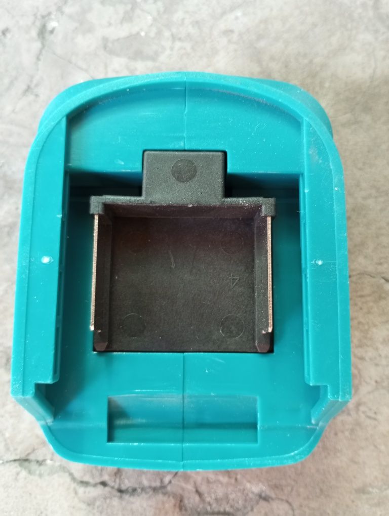 Адаптер для батареи Makita c двумя портами USB
