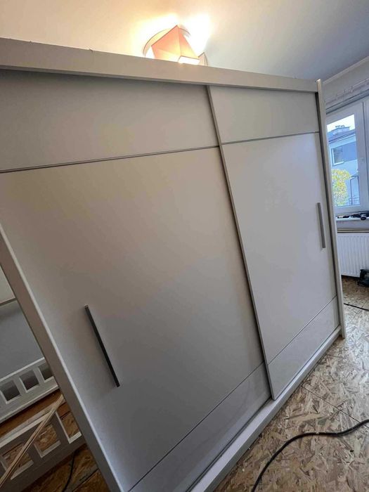 Szafa biała przesuwna rezerwacja do 19.11