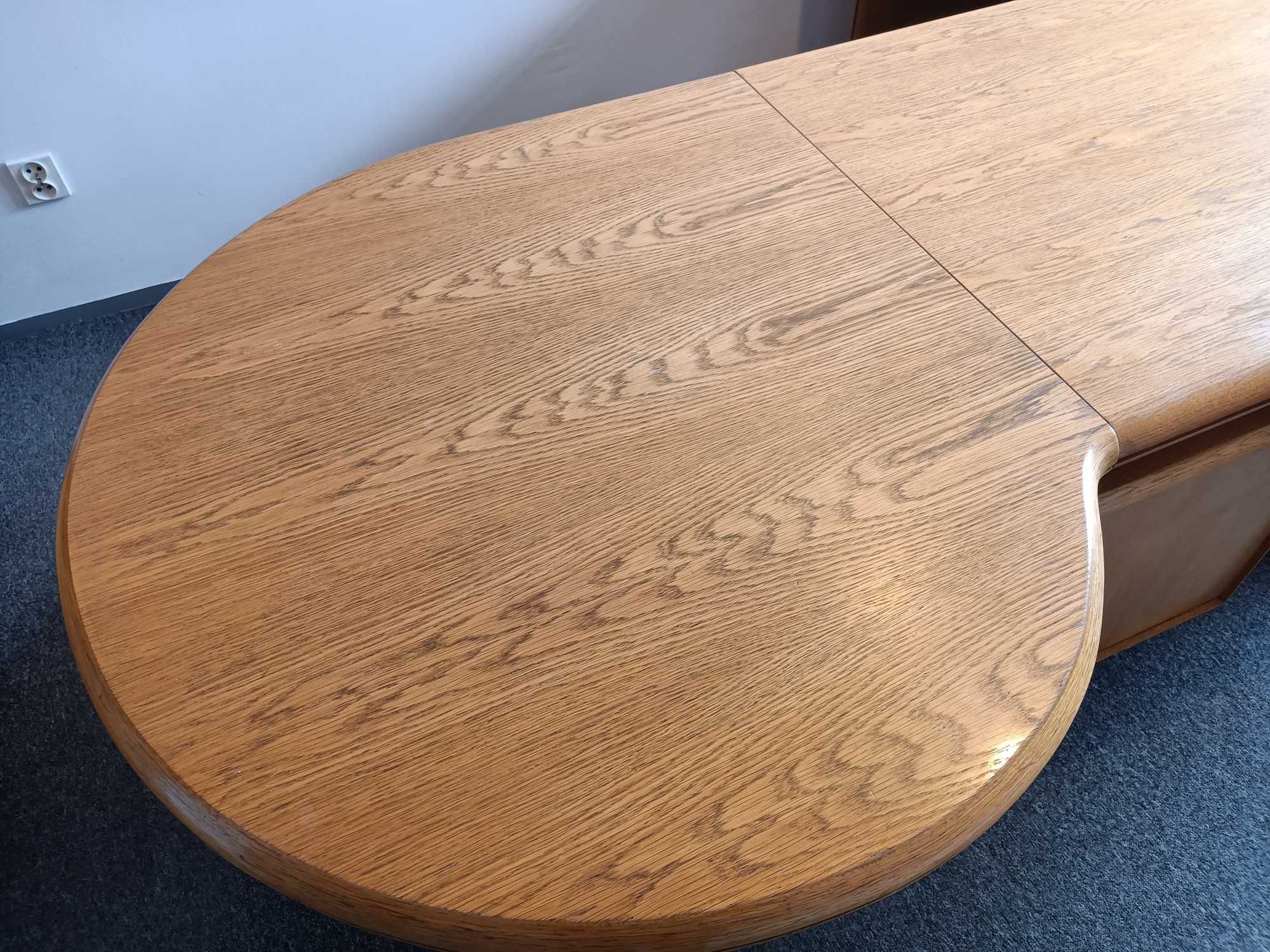 Duże biurko - stół konferencyjny