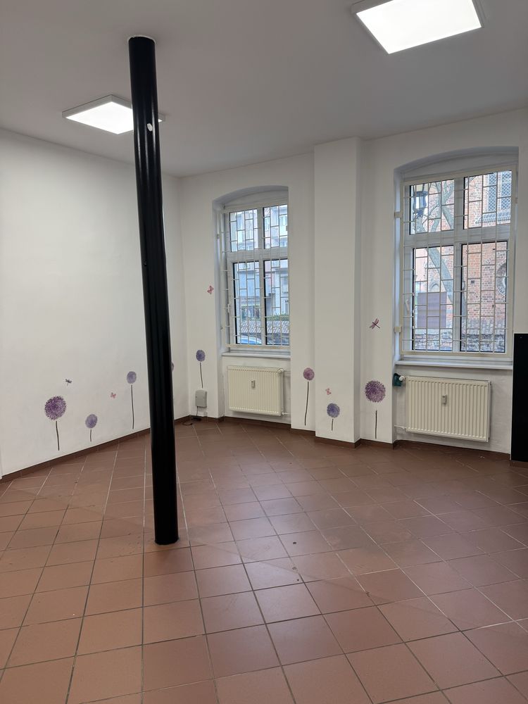 Wynajmę lokal usługowo biurowy 15m2