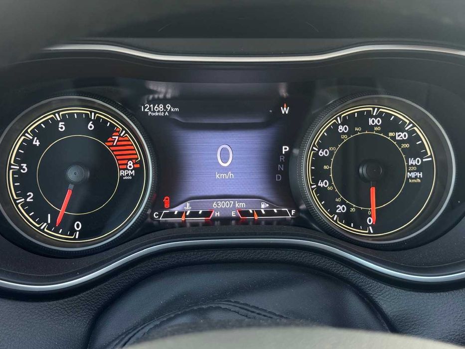 Sprzedam  Jeep Cherokee 2021