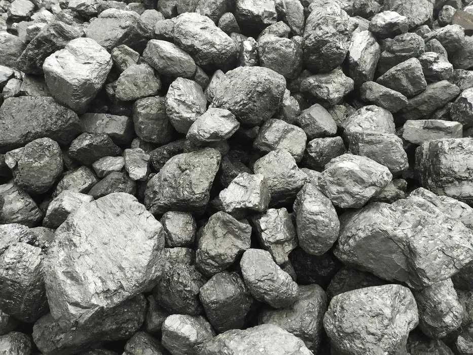 Polski węgiel w kilku rodzajach Polskie kopalnie 28-31 kj mocny węgiel