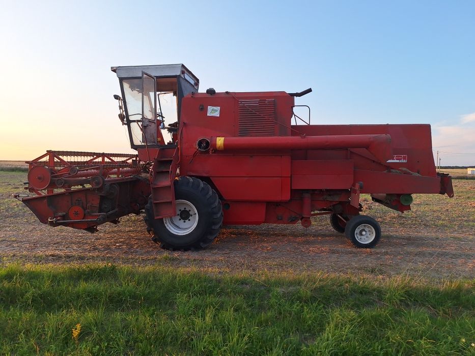 Sprzedam Kombajn Bizon Z056