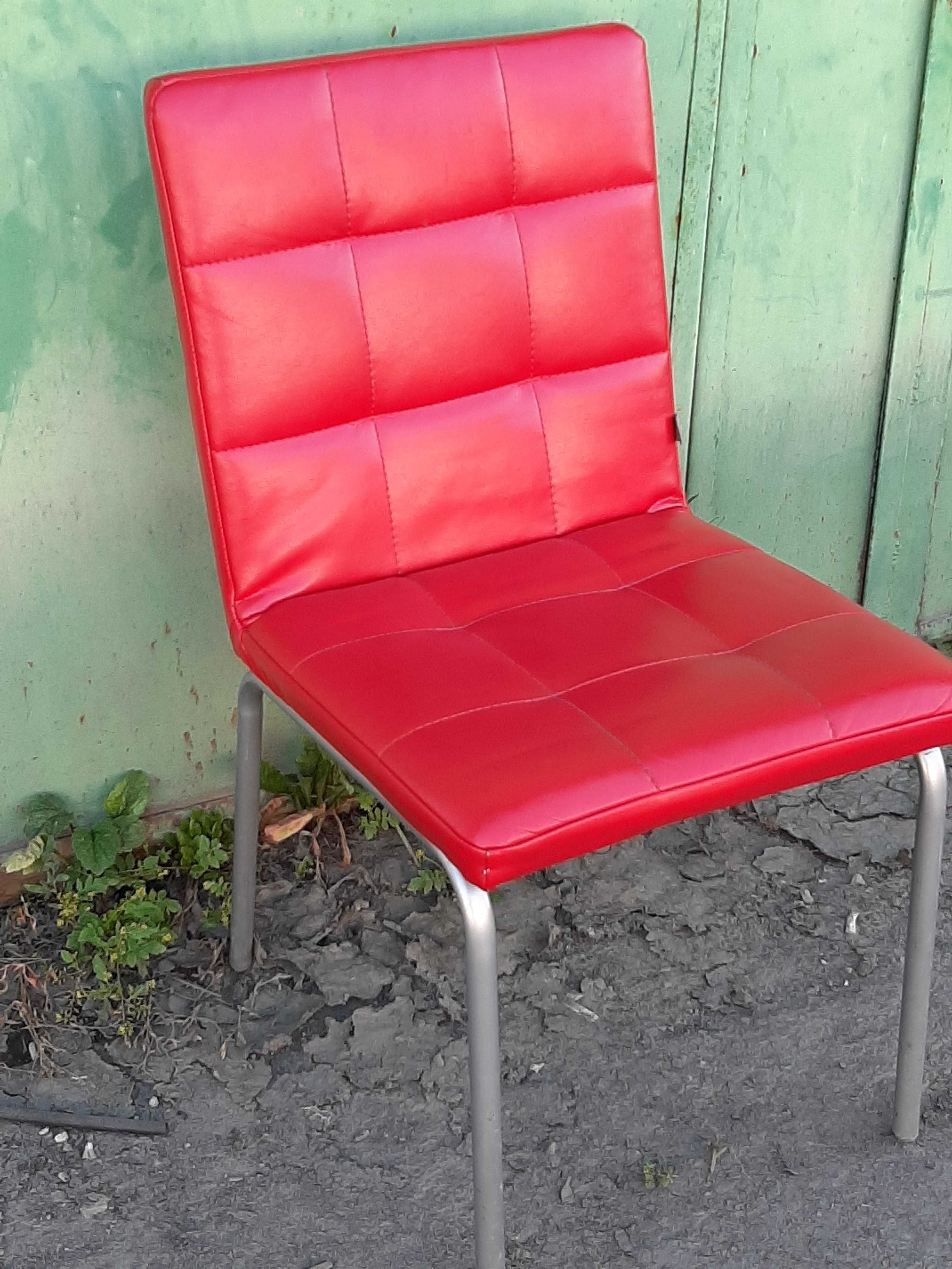Мягкие удобные стулья ( кресла ) по 1300 грн