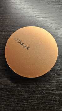 Clinique - True Bronze Pressed Powder 03 Sunblushed. Bronzer do twarzy