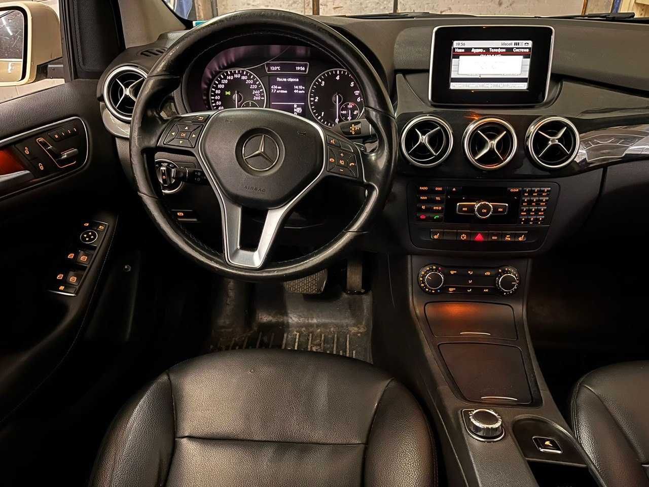 СРОЧНО! Продам Mercedes B 180 2014 року від власника