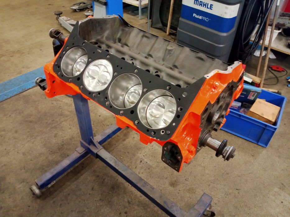 Silnik chevrolet 350" 5,7 l  po renowacji