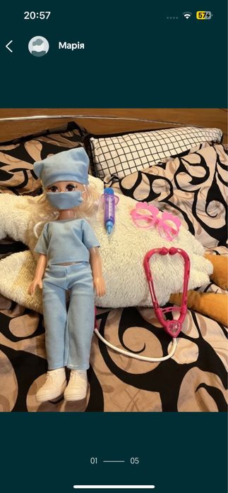Продам ляльку-лікаря