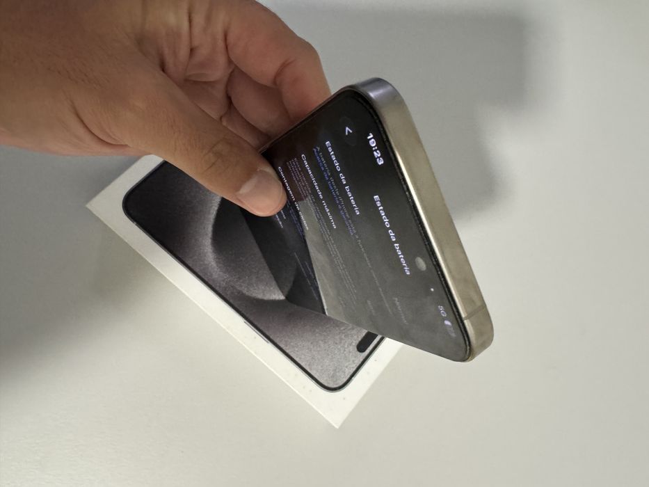 Iphone 15 pro max 256g
