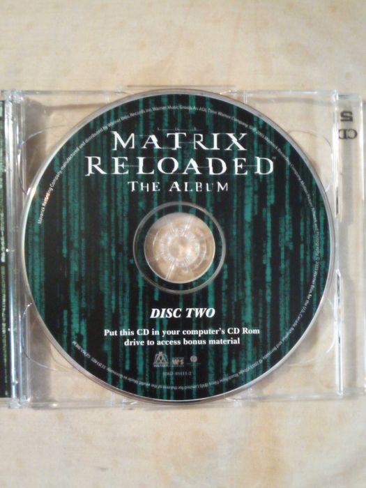 CD duplo banda sonora The Matrix Reloaded + poster
