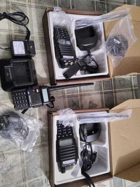 Radio Baofeng UV 82  duo bander VHF/UHF PMR skaner FM radio