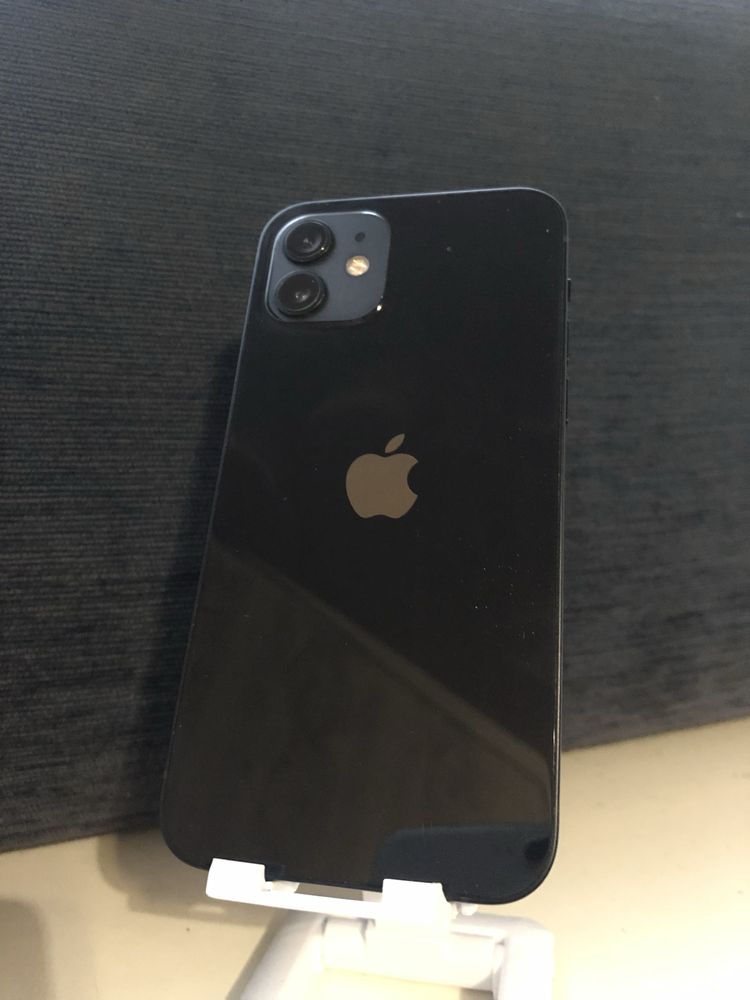 Айфон 12 64GB bleck