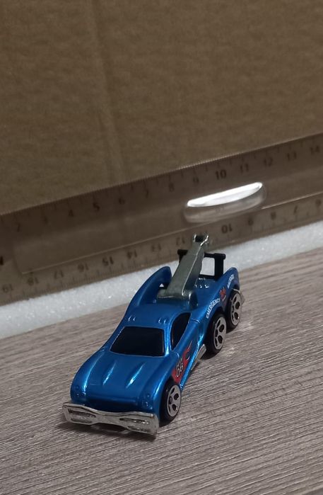 Tow jam hot wheels